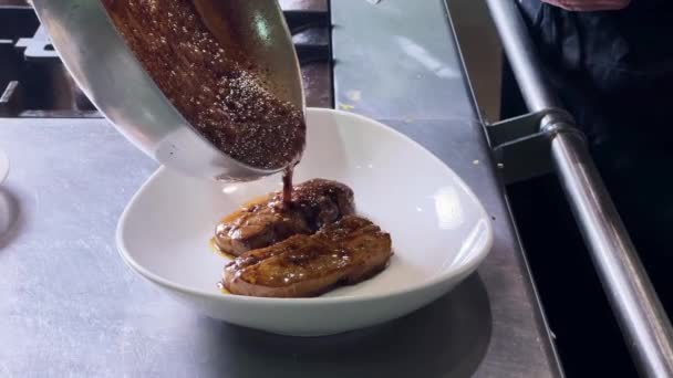 Pouring Sherry Brandy Foie Gras Sauce Foie Gras Portion Kitchen — Vídeo de Stock