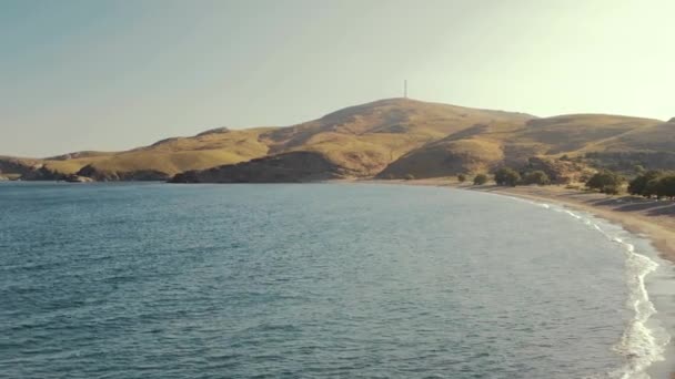 Lesvos Adası Nda Gözlerden Uzak Bir Sahil Yunanistan Sabah Gündoğumu — Stok video