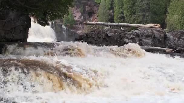 Heavy Water Flows Spring Flooding Gooseberry Falls — Stockvideo