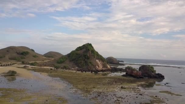 Pantai Seger Marée Basse Dans Réserve Naturelle Audacieux Vol Vue — Video