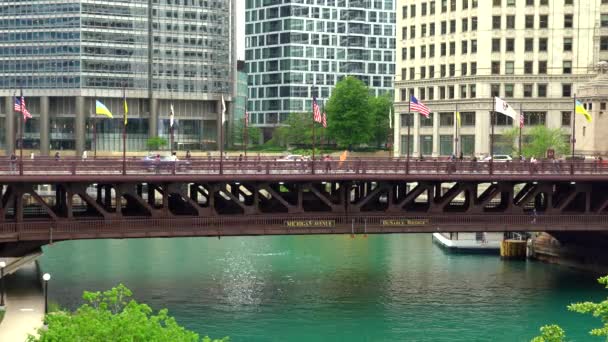 Chicago Riverwalk View May20 2022 — Stockvideo