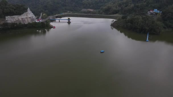 Vista Aérea Del Embalse Sermo Tarde Embalse Más Grande Yogyakarta — Vídeo de stock