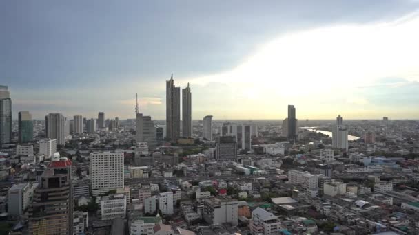 Pase Derecha Izquierda Sobre Ciudad Bangkok Atardecer — Vídeos de Stock