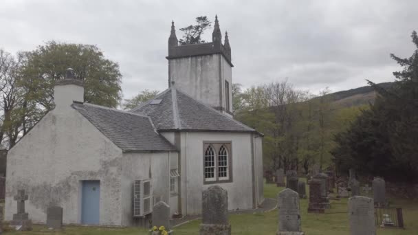 Bagian Belakang Gereja Kilmorich Cairndow — Stok Video