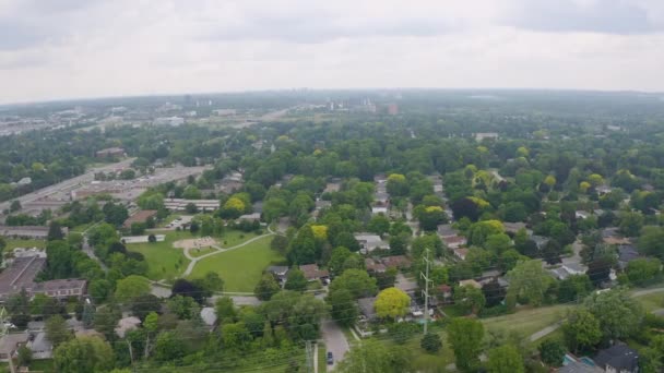 Flygfoto Mississauga Ontario Molnig Dag Med Utsikt Över Det Vidsträckta — Stockvideo