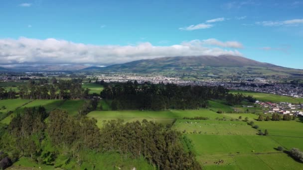 Corazon Volcano Belongs Andes Mountain Range Videos Aerial Drone View — Wideo stockowe