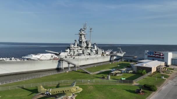 Aerial View Uss Alabama — Vídeo de Stock