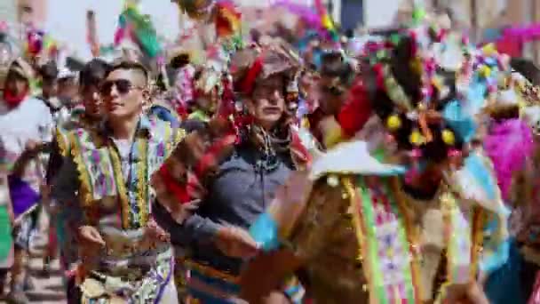 Beautiful Colorfully Dressed Native Aymara Quechua People Andes Dancing Close — Video Stock