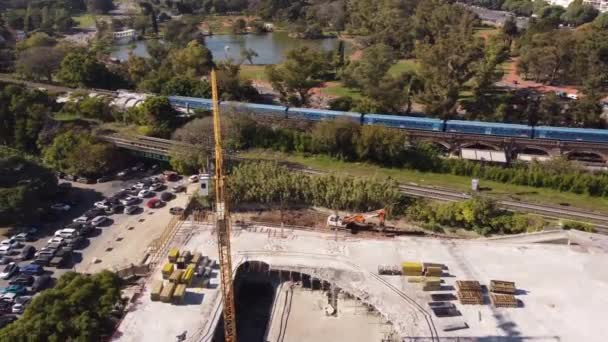 Körkörös Drón Kilátás Építkezések Egy Nagy Torony Daru Buenos Aires — Stock videók