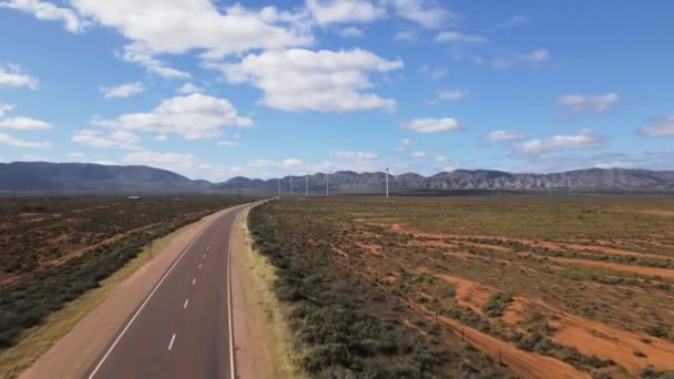 Drone Anteny Latające Górę Ido Przodu Australijskich Pustkowia Pustyni Drogi — Wideo stockowe