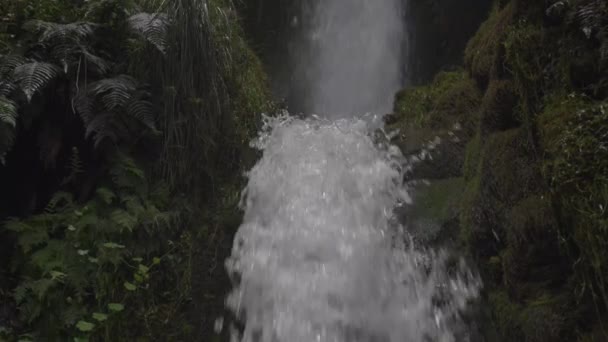 Poc Poc Cascada Cusco — Vídeo de stock