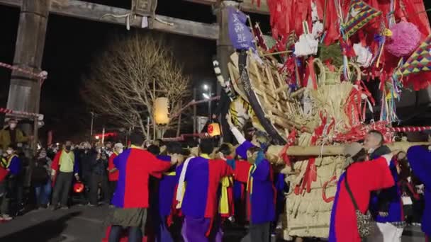 Ano Tiger Float Realizado Santuário Hachiman Durante Evento Sagicho Matsuri — Vídeo de Stock