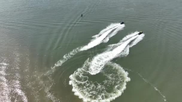 Aerial View Gravesend Bay Brooklyn Two Jet Ski Riders Enjoys — Stock Video