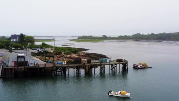 Detalhe Aéreo Drone Tiro Pesca Lagosta Cais 30P — Vídeo de Stock