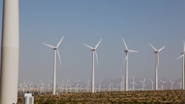 Cinematic View Powerful Wind Turbine Energy Production Hazy Sky Day — Stock video
