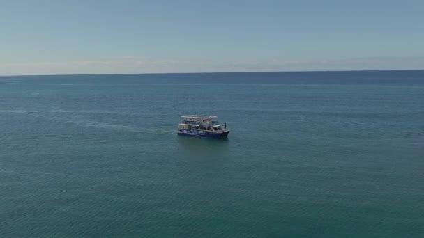 Bateau Excursion Revenant Une Journée Plaisir Oahu Hawaii Par Une — Video