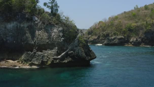 Pulau Batu Teluk Kristal Nusa Penida Bali Selama Hari Yang — Stok Video