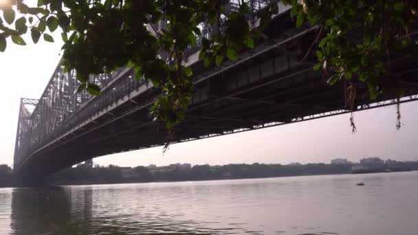 Howrah Bridge Continental Bridge Built 1943 One Half 1500 Feet — Stockvideo