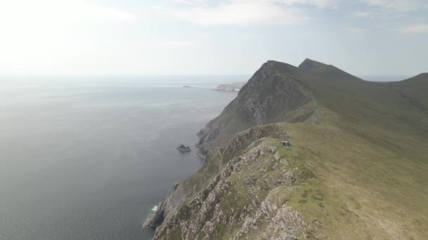 Amazing Mountain Scenery Achill Island Foggy Afternoon Aerial Shot — Stockvideo