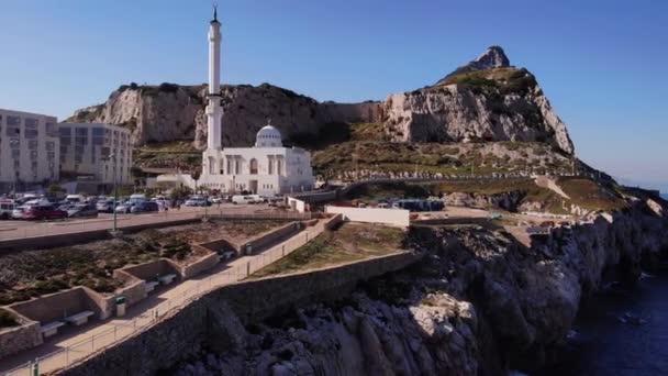 Engineer Promenade Ibrahim Ibrahim Mosque Rugged Cliffs Europa Point Gibraltar — Vídeos de Stock