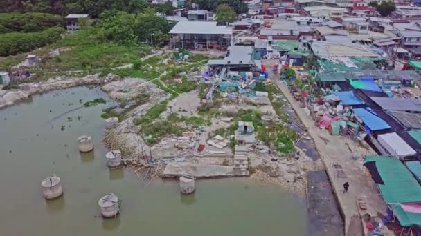 Dynamické Letecké Záběry Rybářské Vesnice Lau Fau Shan Nových Územích — Stock video