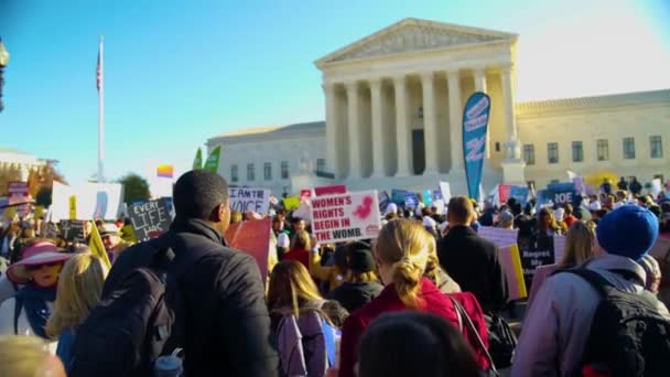 Manifestation Foule Devant Cour Suprême Washington — Video