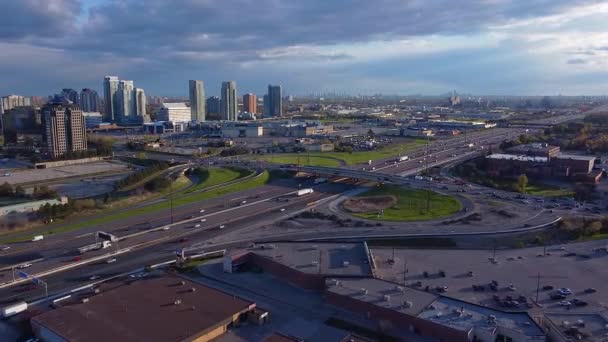 Scarborough Toronto Ontario Highway 401 Verkeer Buurt Van Winkelcentrum Winkels — Stockvideo