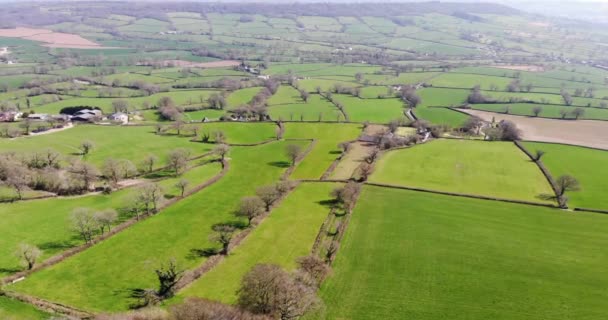Güneşli Bir Günde Uzak Mesafedeki Blackdown Tepeleri Nin Doğu Devon — Stok video