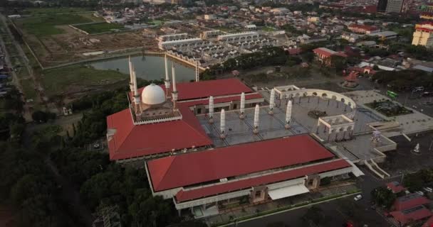 Flygfoto Över Den Stora Moskén Centrala Java Majt Suset Tid — Stockvideo