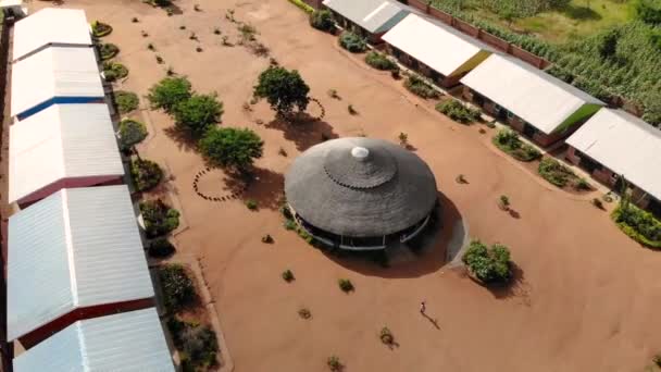 African Kids Play Football Dzaleka Refugee Camp Aerial View — Video