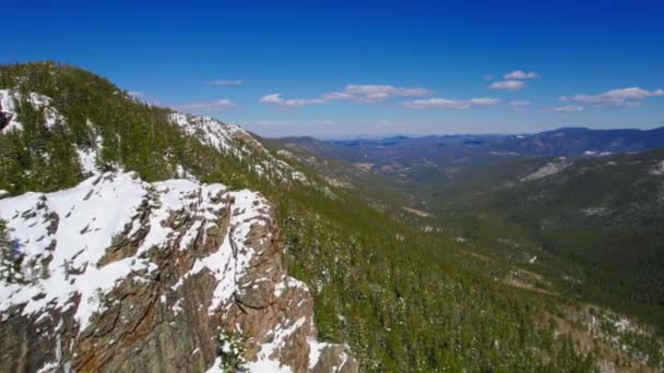 Aerial Drone Shot Flying Gorgeous Lush Green Wide Open Alpine — Vídeo de stock