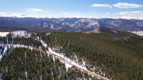 Aerial Drone Establishing Shot Flying Snowy Alpine Forest Hills Rocky — Vídeo de stock