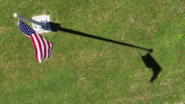 Top View American Flag Blowing Wind Sunny Day Camera Tilted — Stock Video