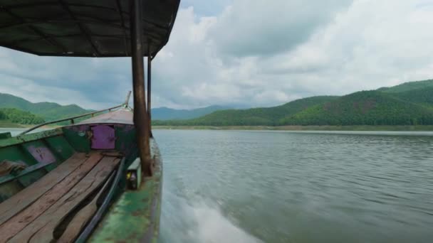 Paisaje Cinematográfico Naturaleza Imágenes Panorámicas Del Lago Mae Kuang Dam — Vídeos de Stock