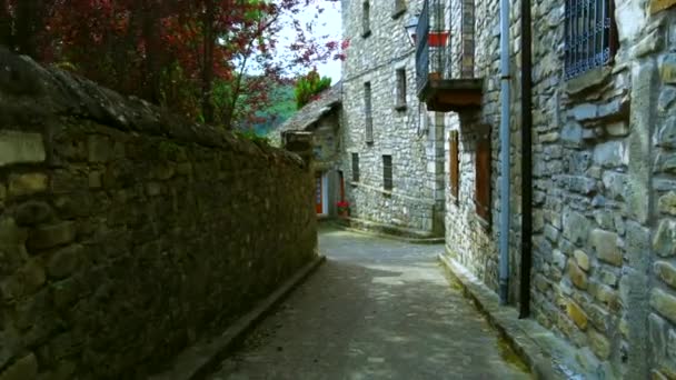 Walking Streets Spanish Mountain Village Beautiful Stone Houses Streets — Vídeos de Stock