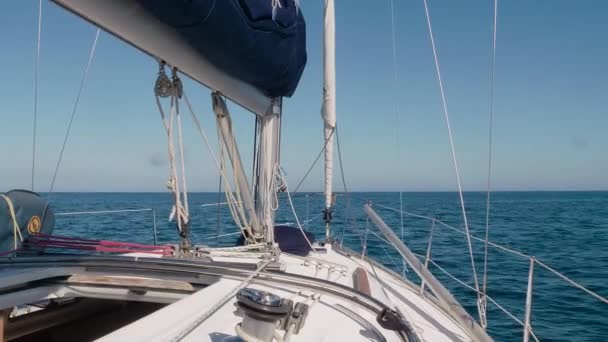 Pov Clip Sailboat Moving Tropical Waters New Caledonia — Stock video