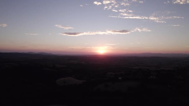 Vídeo Drone Hora Ouro Com Sol Frente Toscana Itália — Vídeo de Stock