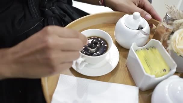 Girl Preparing Her Cup Coffee Fancy Wooden Tray — Vídeo de Stock