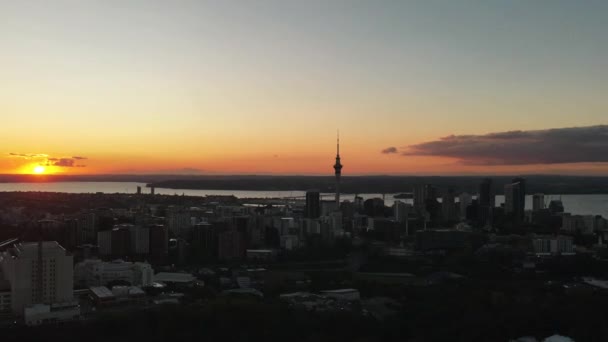 Timelapse Torre Del Cielo Aucklands Atardecer — Vídeo de stock