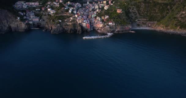 Aerial View Reveals Dramatic Mountainous Setting Riomaggiore Italy — Stockvideo