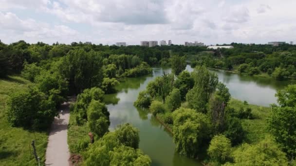 Luchtfoto Roemenië Boekarest Zonnige Dag Het Park — Stockvideo