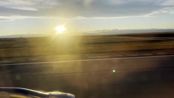 View Out Passenger Side Window Airplane Takes Arizona — Stok video