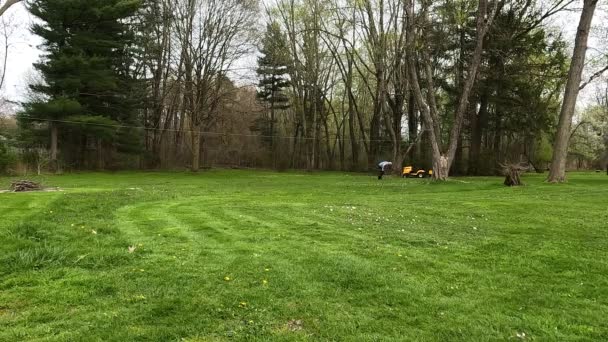 Time Lapse Footage Mowing Grass Cub Cadet Lawn Mower Trees — Stock Video