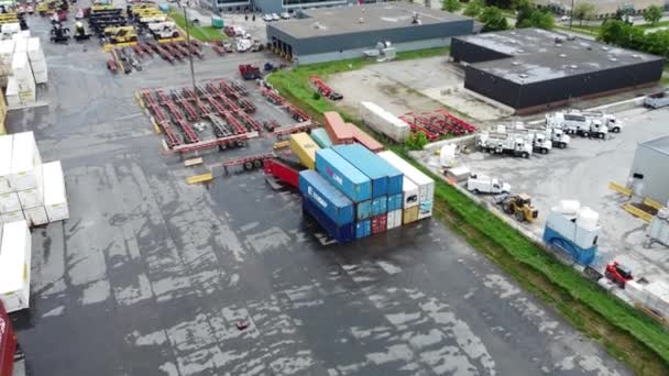 Luchtfoto Van Het Containermagazijn Vrachtwagenterminal Voor Ontvangst Van Goederen — Stockvideo