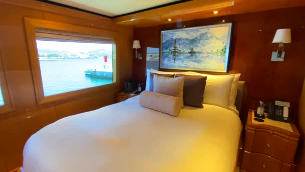 Luxe Mega Jacht Cabine Met Uitzicht Zee Zeilen Ibiza Mooie — Stockvideo