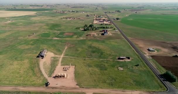 Birdseye Perspective Early Morning Beginning Summer Ranch Properties Northern Colorado — Vídeo de Stock