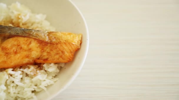 Grilled Salmon Soy Sauce Rice Bowl Japanese Food Style — Video Stock