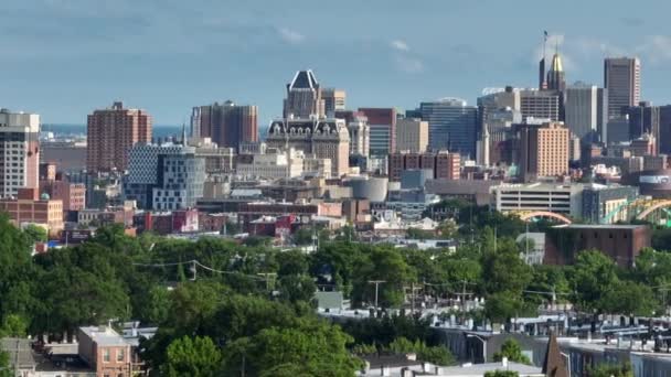 Aerial Pan Panorama Baltimore Maryland Downtown Urban City Skyline Usa — Stock Video