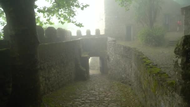 Guard House Moors Castle Very Misty Fogy Day Sintra — Vídeos de Stock