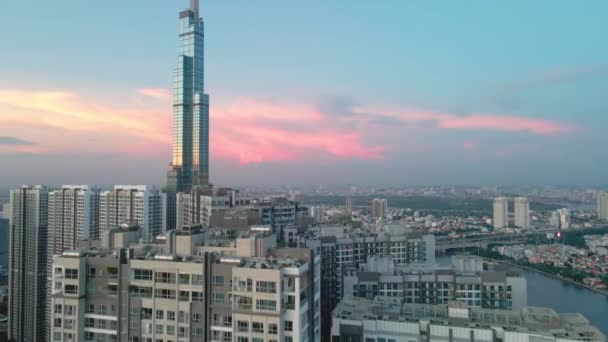 Beautiful Aerial Cityscape Chi Minh City Reveal Landmark Skyscraper Dusky — Vídeos de Stock